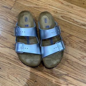 Birkenstone silver leather sandals